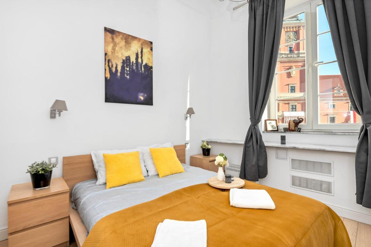 Amazing Apartment On Plac Zamkowy Varsavia Esterno foto